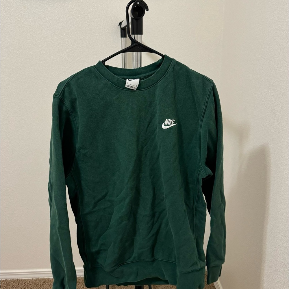 Nike Men's Dark Green Crewneck Sweater